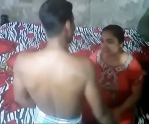 Desi Aunty Caught By..